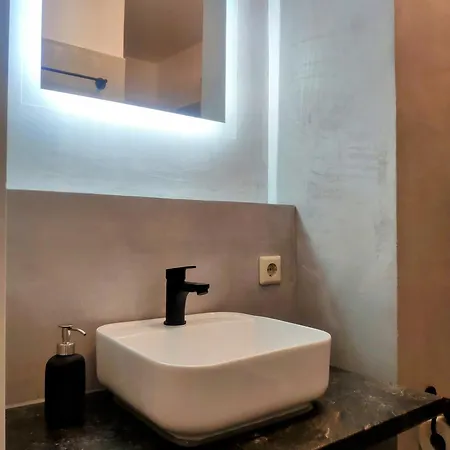 Zentrale In Der Stadt *